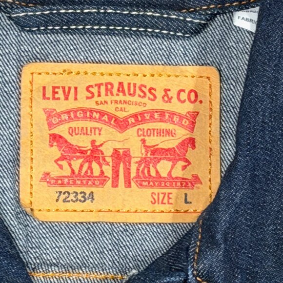 Levis 72334 Trucker Jacket Men’s Large Blue Dark Wash Denim Jean Jacket - Picture 5 of 6